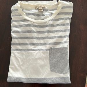 Burberry t shirt
